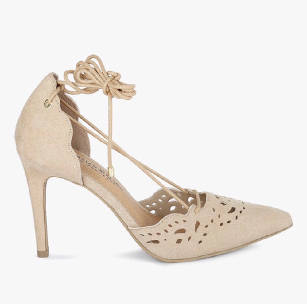 CHRISTIAN SIRIANO Josephine Lace-Up Pumps SIZE: 11